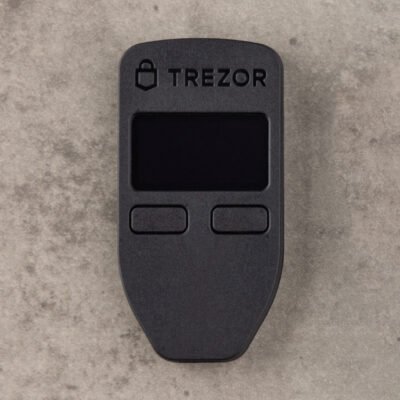 Portfel kryptowalutowy Trezor Model One Czarny (B00R6MKDDE) 5