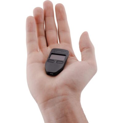Portfel kryptowalutowy Trezor Model One Czarny (B00R6MKDDE) 4